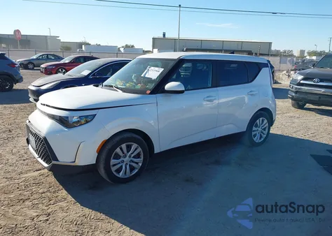 2023 Kia Soul Lx z USA, uszkodzony, nr VIN KNDJ23AUXP7864296